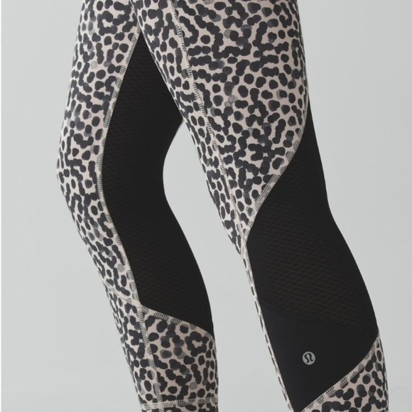 LULULEMON | Pace Rival Crop *Full-On Luxtreme Ace Spot Grain Black / Black - Picture 7 of 14